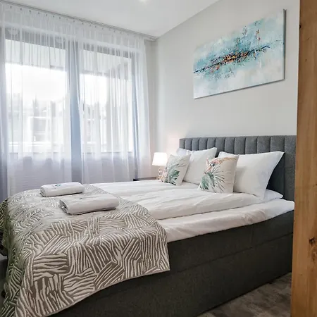 Apartment Nad Jeziorem Laguna Beskidow *