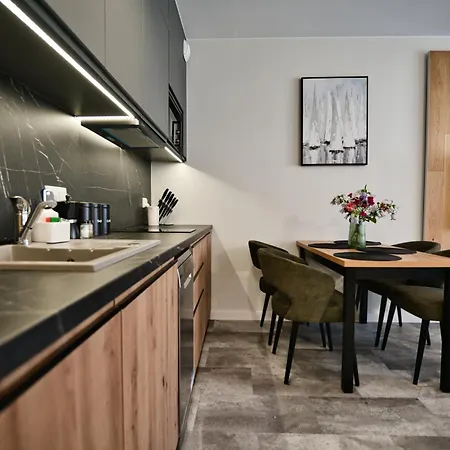 Apartment Nad Jeziorem Laguna Beskidow *